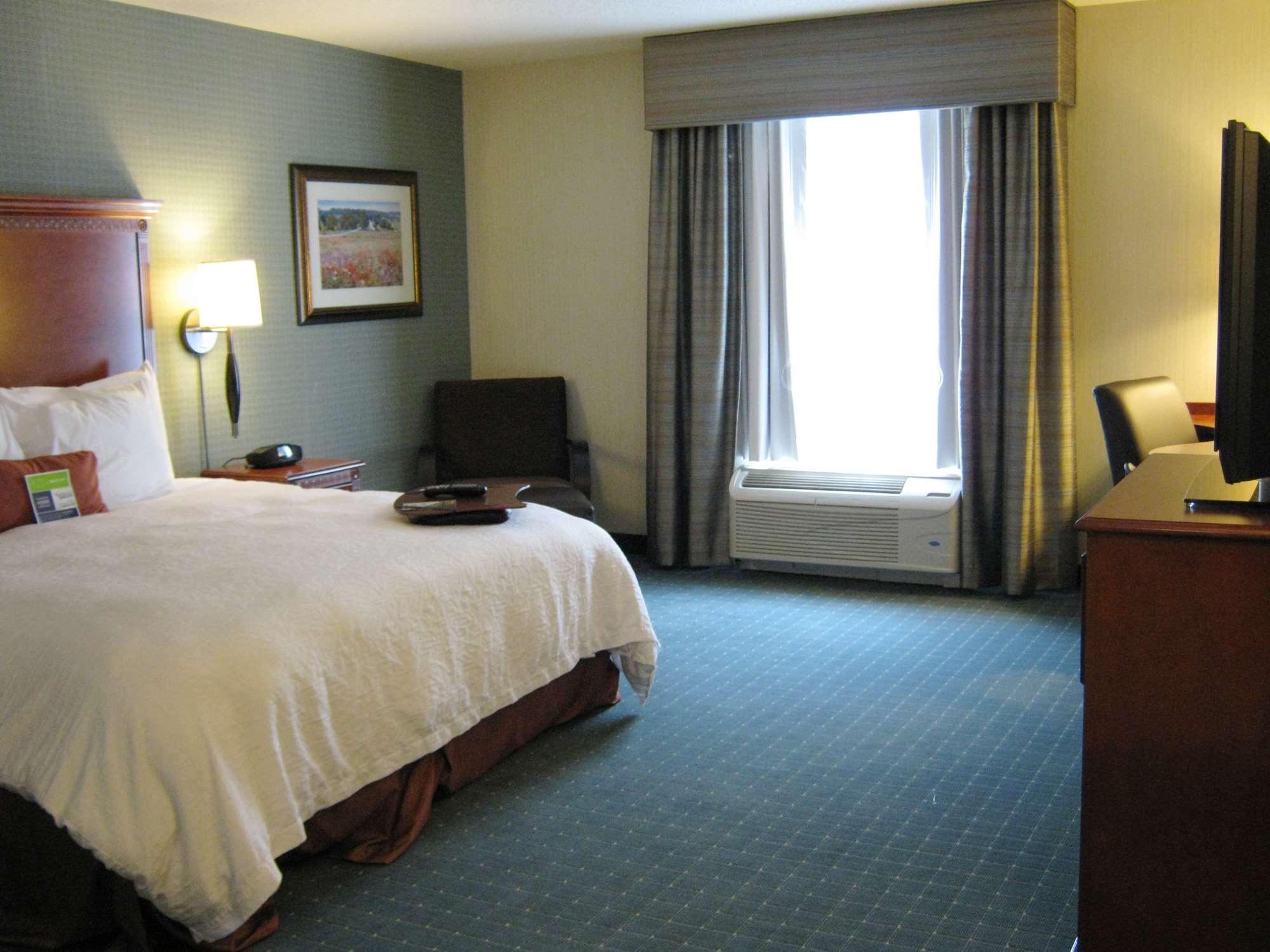 Hampton Inn And Suites Hartford/Farmington Room photo